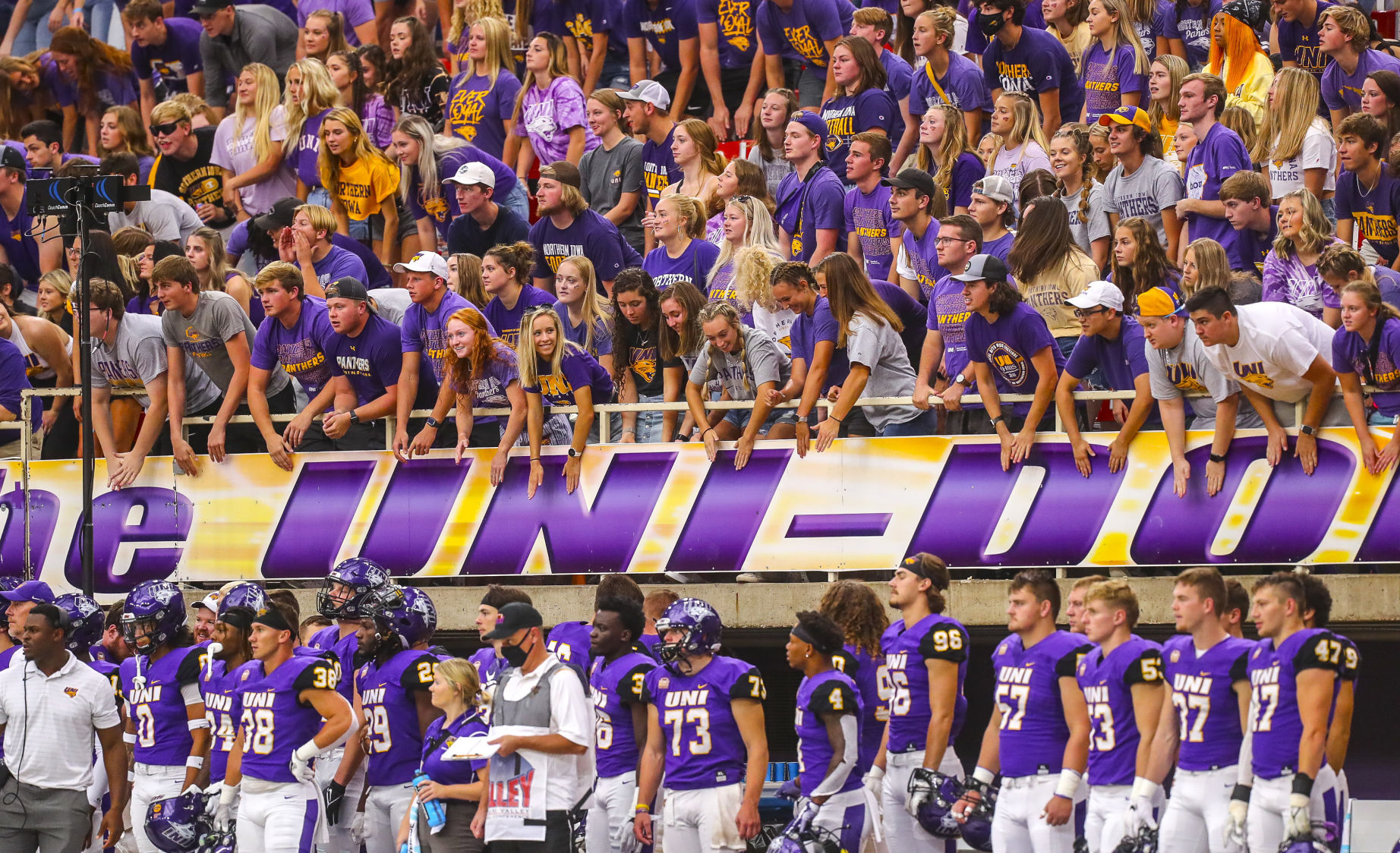 FBall UNI vs. St. Thomas 4
